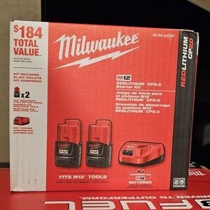 Milwaukee redlithium Batteries